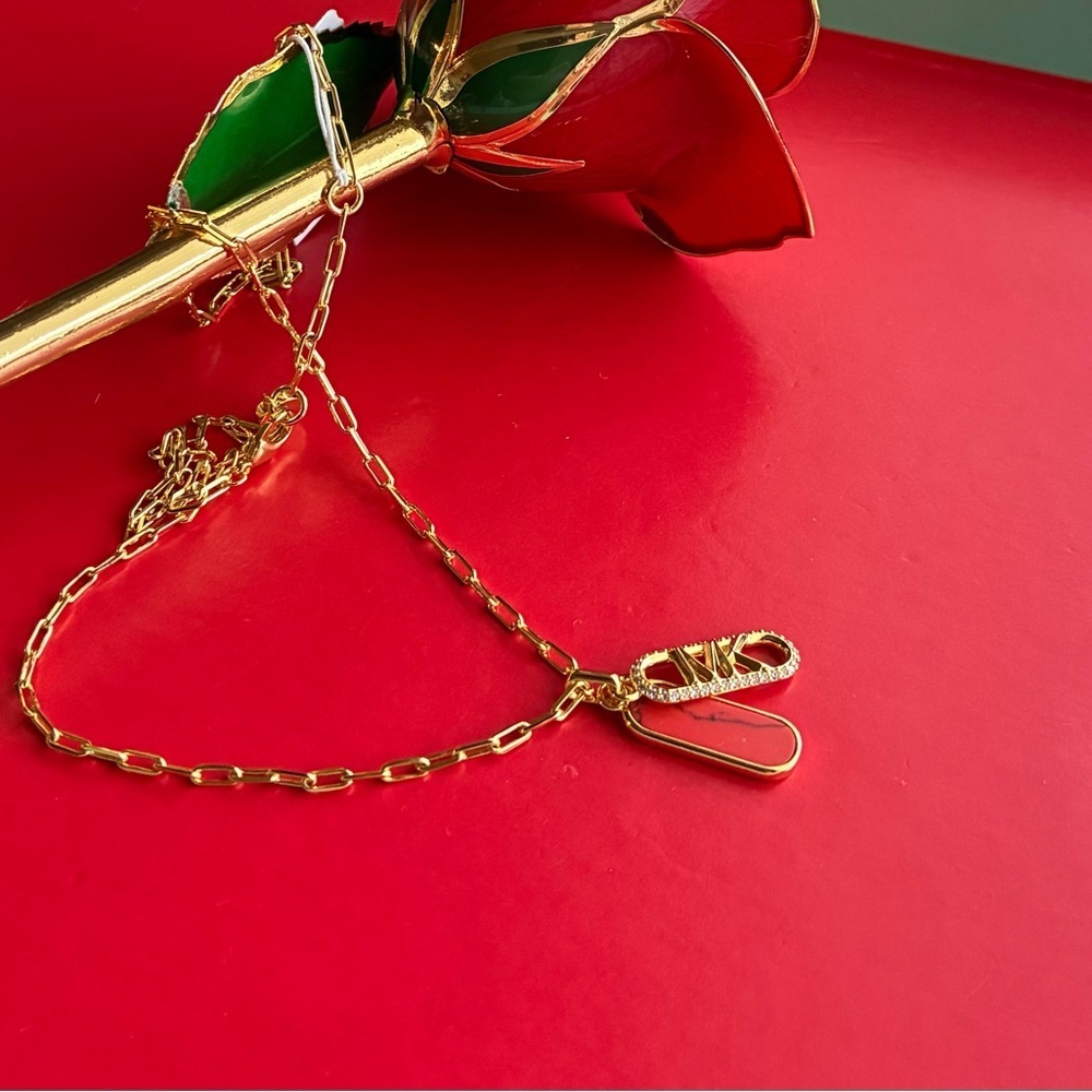 Michael Kors Necklace,Michael Kors Gold Chain Necklace with Logo Pendant - Picture 3 of 10
